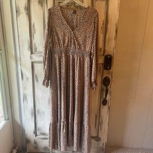 Tan and black cheetah maxi dress. Size XL